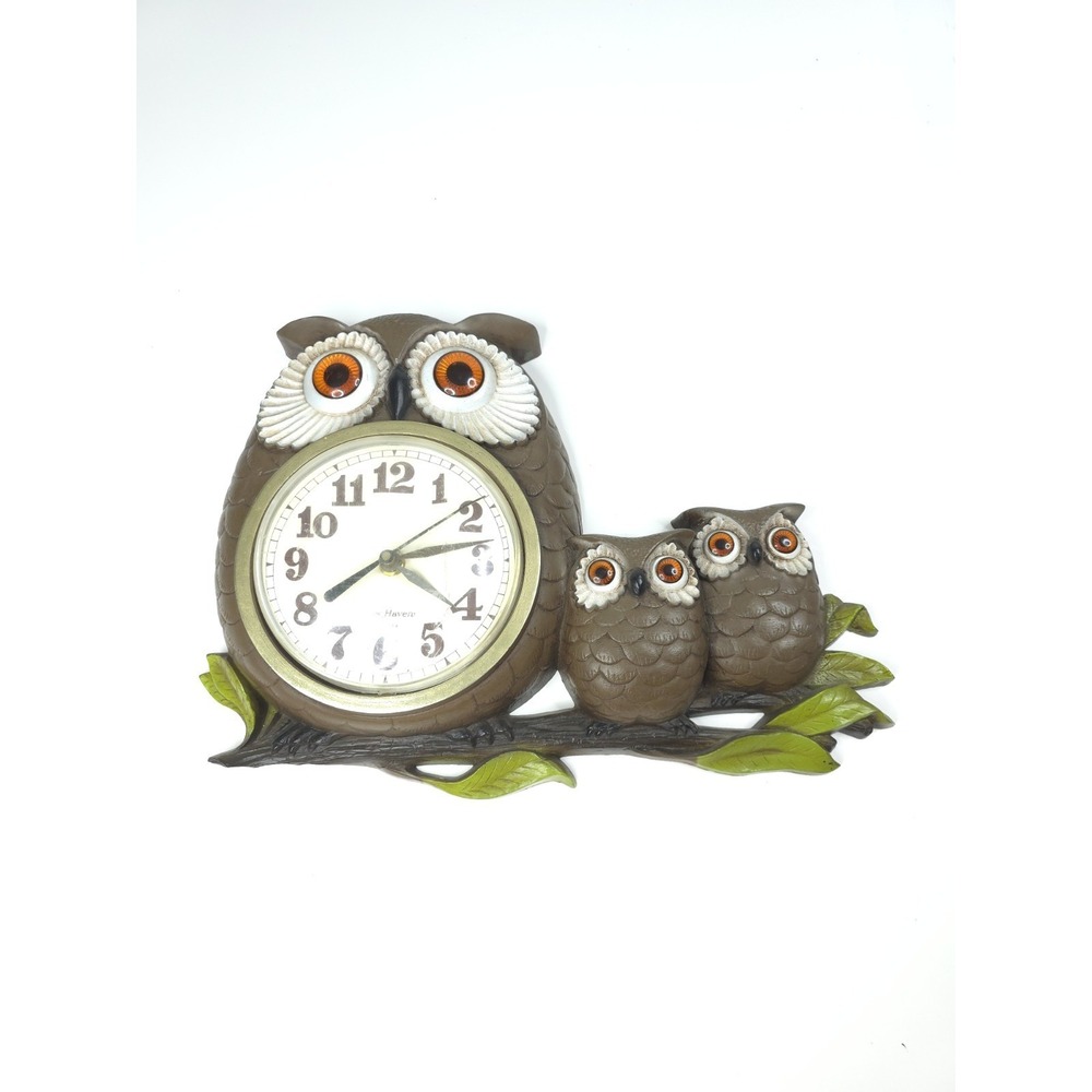 Vintage BURWOOD Wall Clock Owl motif Plastic Estimated circa 1970s-80s
